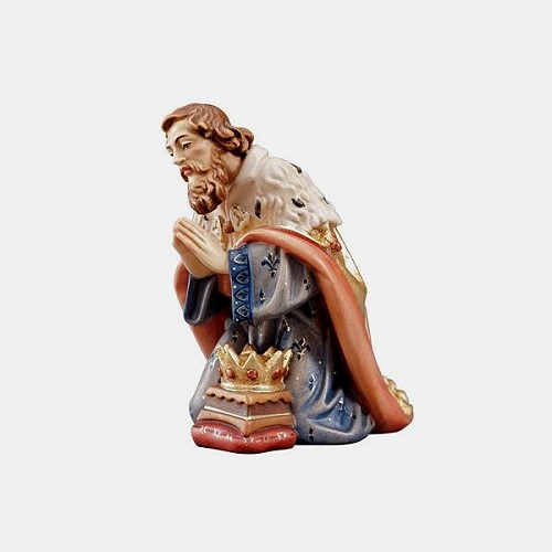 Detailansicht der holzgeschnitzten Kostner Krippenfigur König kniend Nummer 8 aus Bergahorn handbemalt