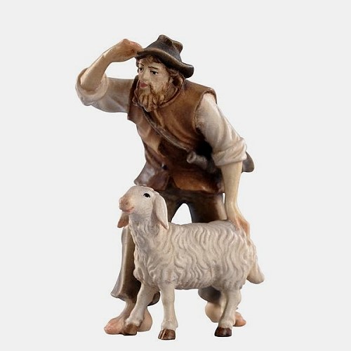 Kostner Krippenfigur Hirt stehend mit Schaf Nummer 35, holzgeschnitzt und bemalt