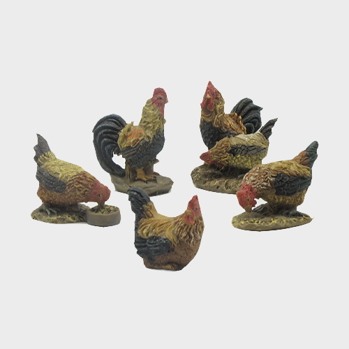 Krippenfiguren aus Kunstharz  Hühner  im Set zu fünf Stück, handbemalt