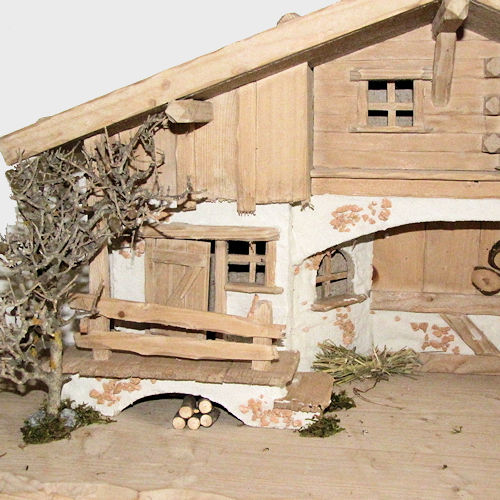 Krippe / Krippenstall Chiemgau für 11-14cm große Krippenfiguren