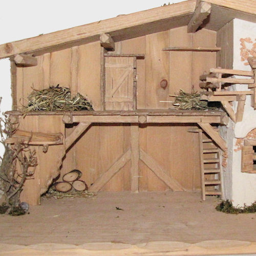 Krippe / Krippenstall Puchhof für 9-12cm große Krippenfiguren